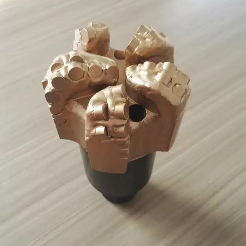 6 1/4 (158,8 mm) Industrie Energie Bergbau PDC Bit Breaker mit Stahlbox Verpackung