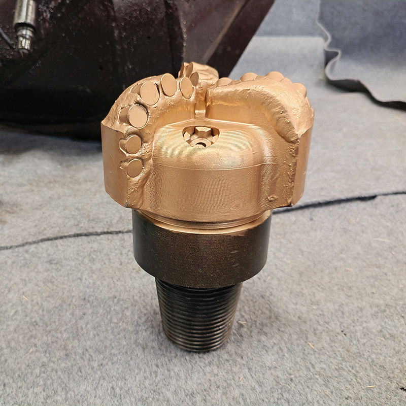 8 1/2 (215,9 mm) 4 1/2API PDC Diamant-Matrixbohrstück ISO9001