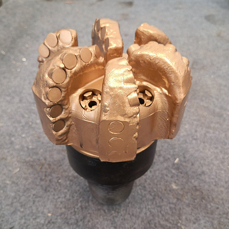 17 1/2 (444,5 mm) Energie und Bergbau Wasserbrunnen PDC Bits 4 Jahre Stahl Körpermessung Struktur