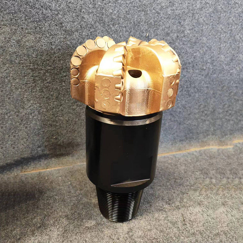 15 1/2 (393.7mm) Maßgeschneiderter Showroom Standort Ölfeld Wasserbrunnen PDC Bits Langlebig