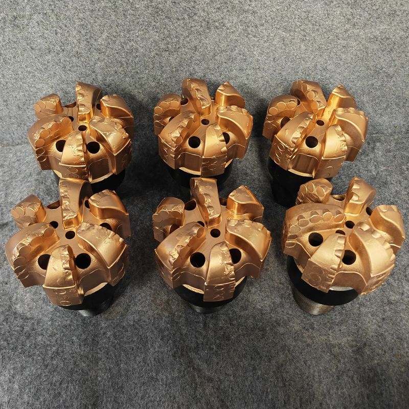 5 7/8 Zoll mit 3 1/5REG 6 Klingen Geologische Bohrung Stahlkörper PDC Bit