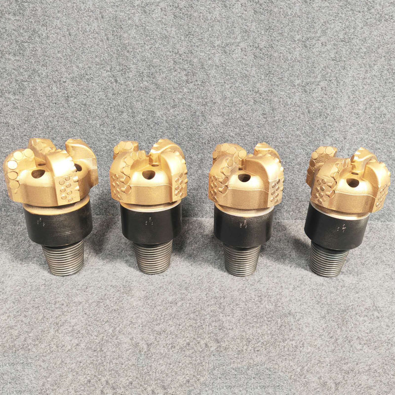 Stahlkörper PDC-Bohrstücke für weiche bis mittlere weiche Formationen mit anpassbaren Größen von 98 mm bis 3593,7 mm
