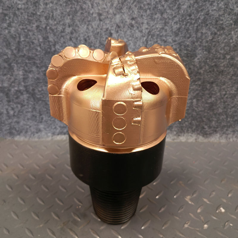 Bohrer aus legiertem Stahl mit PDC-Schneiden und Stahlkörper für Gas- und Wasserbohrungen