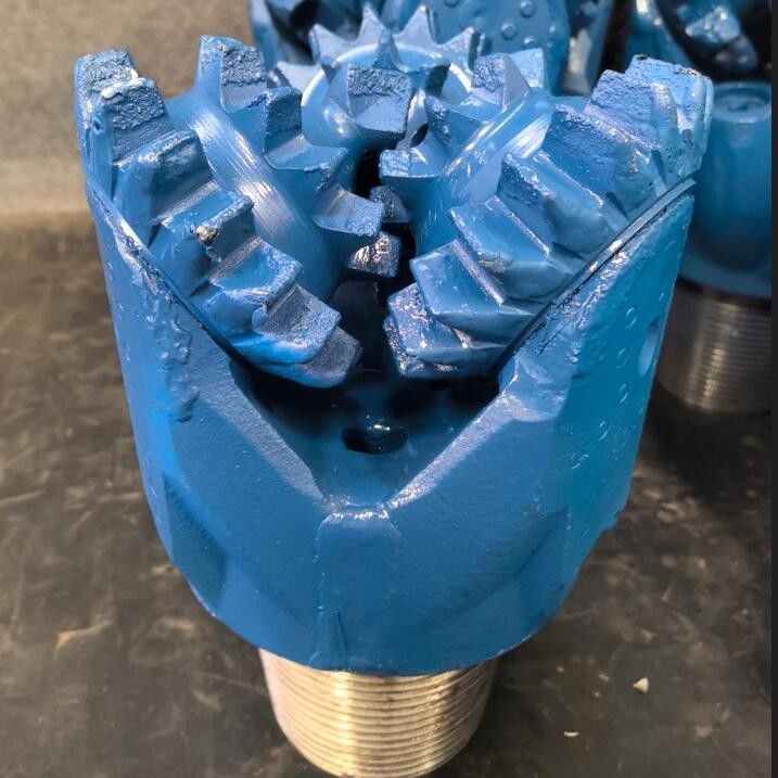 Gummibedichtete gefräste Zahn-Rocke-Roller-Zahnstück Stahl-Tricone-Bohrstück zum Bohren von Brunnen
